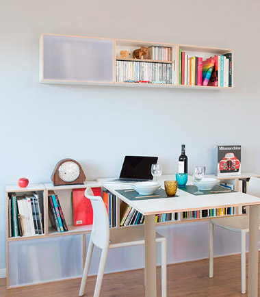 estanterías colgadas pared